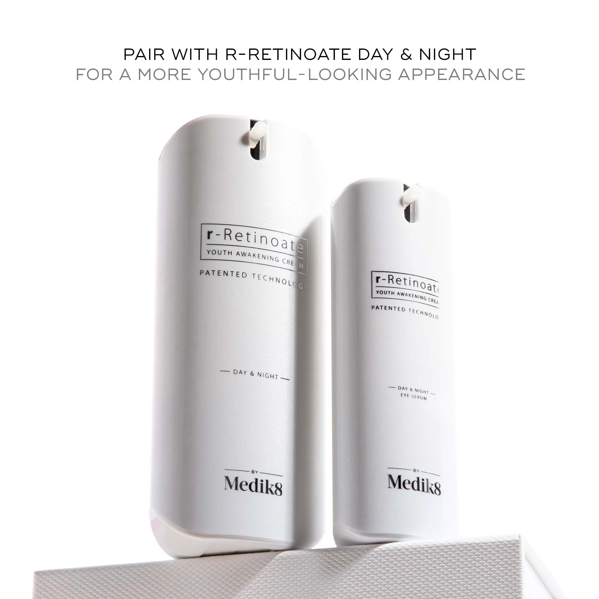 Medik8 R-Retinoat øjenkonturserum dag og nat 15 ml