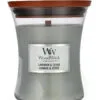 Vela aromática Lavender & Cedar mediana con mecha de madera 277 g