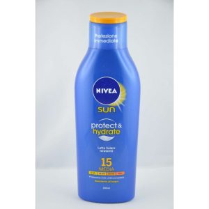 nivea-sun-moisturizing-sun-milk-spf-15-body-sunscreen-200-ml.jpg